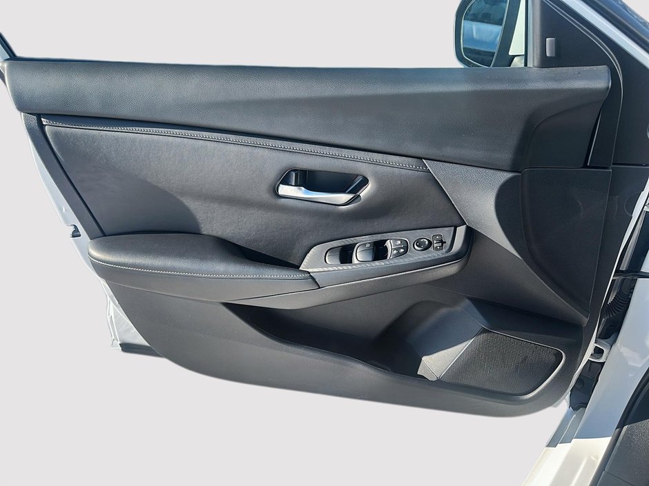 Nissan Sentra SV 2024-10