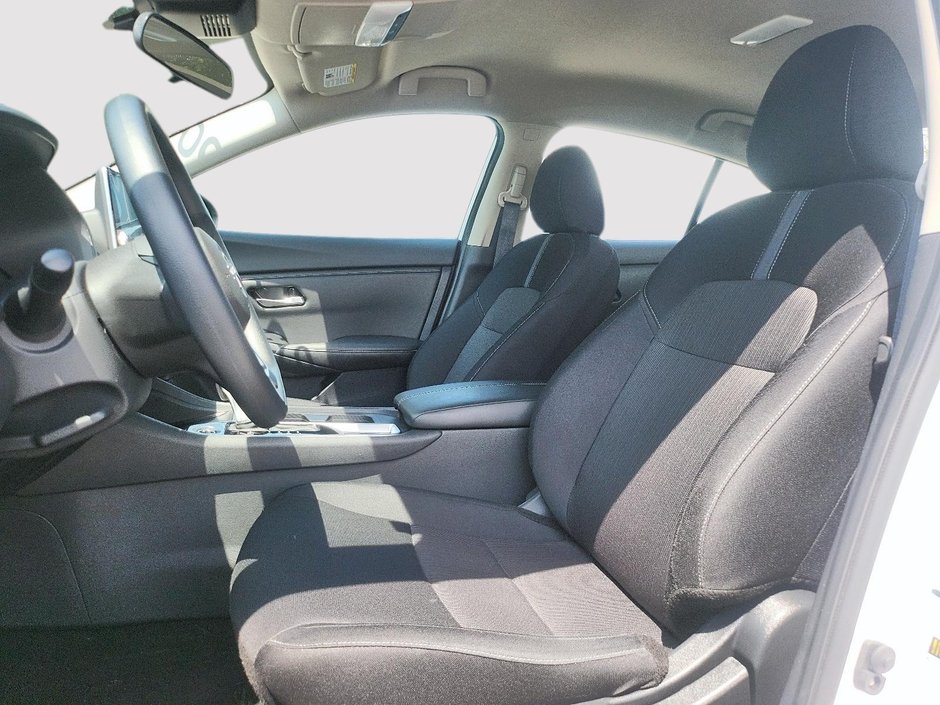 Nissan Sentra SV 2024-8
