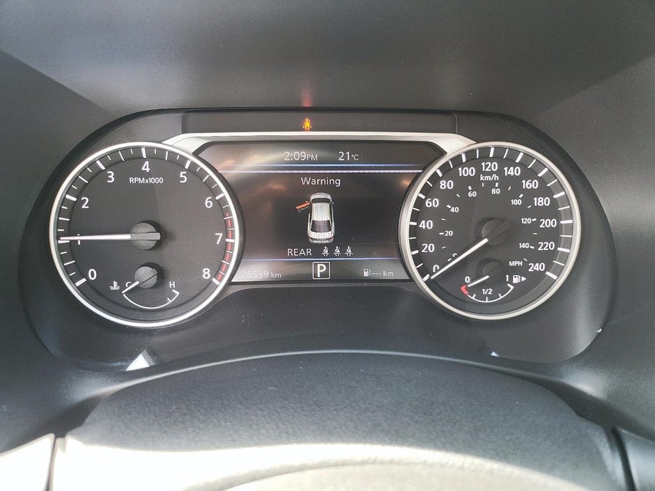 Nissan Sentra SV 2024-13