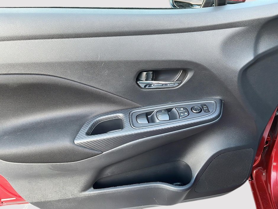 2021 Nissan Versa SV-10