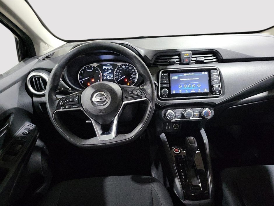 Nissan Versa S 2021-9