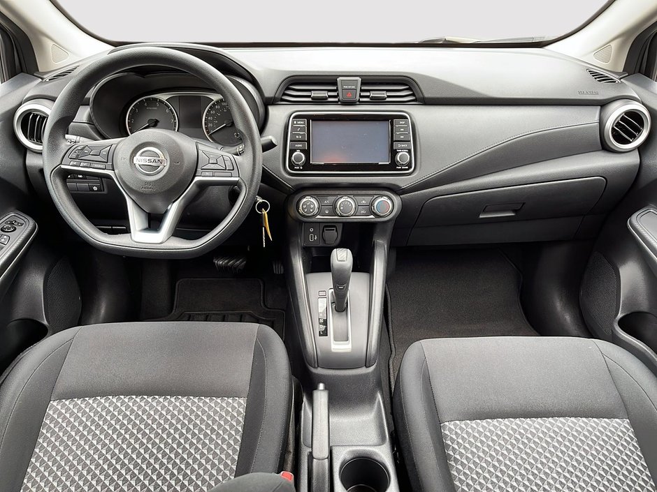 2022 Nissan Versa S AUTOMATIQUE-9