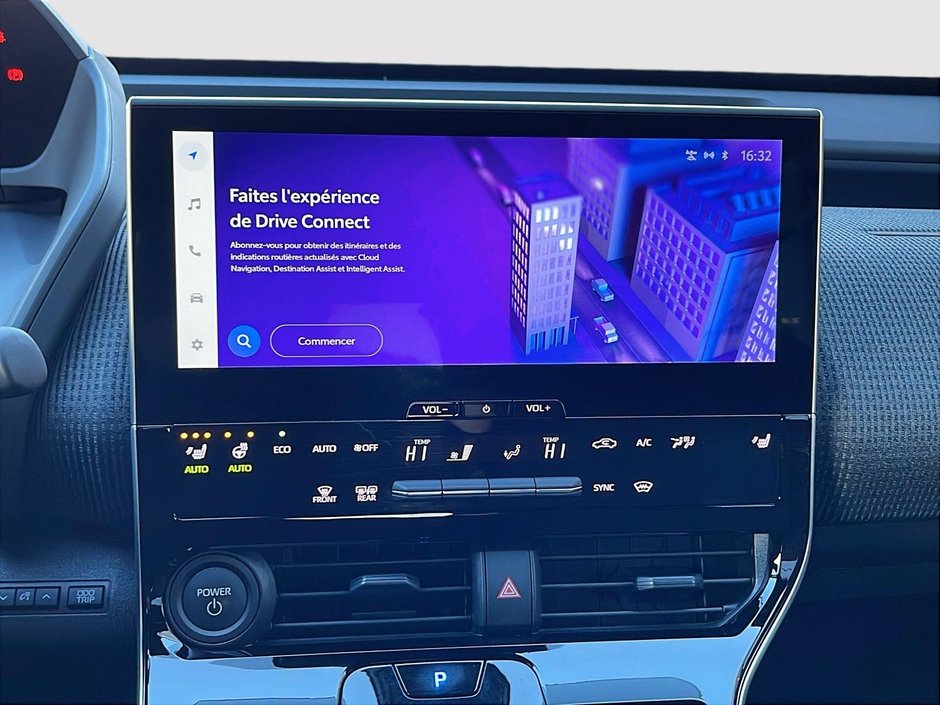 2024 Toyota BZ4X LE-17