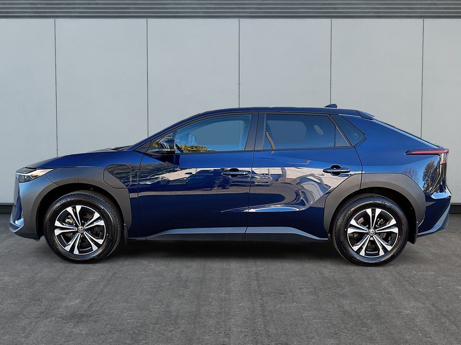 2024 Toyota BZ4X LE-4