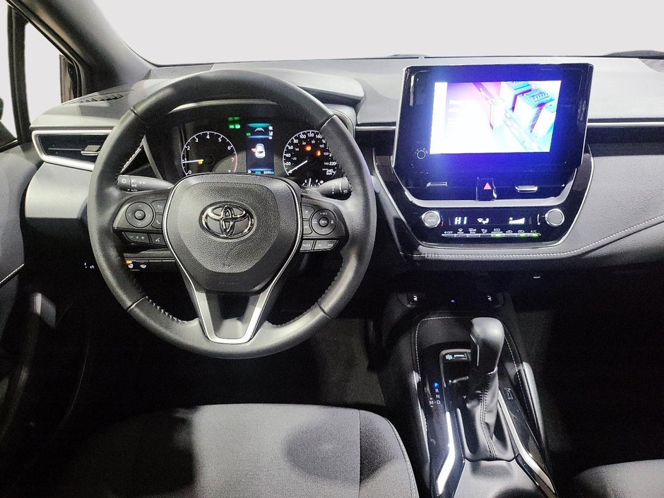 2024 Toyota Corolla Hatchback SE-9