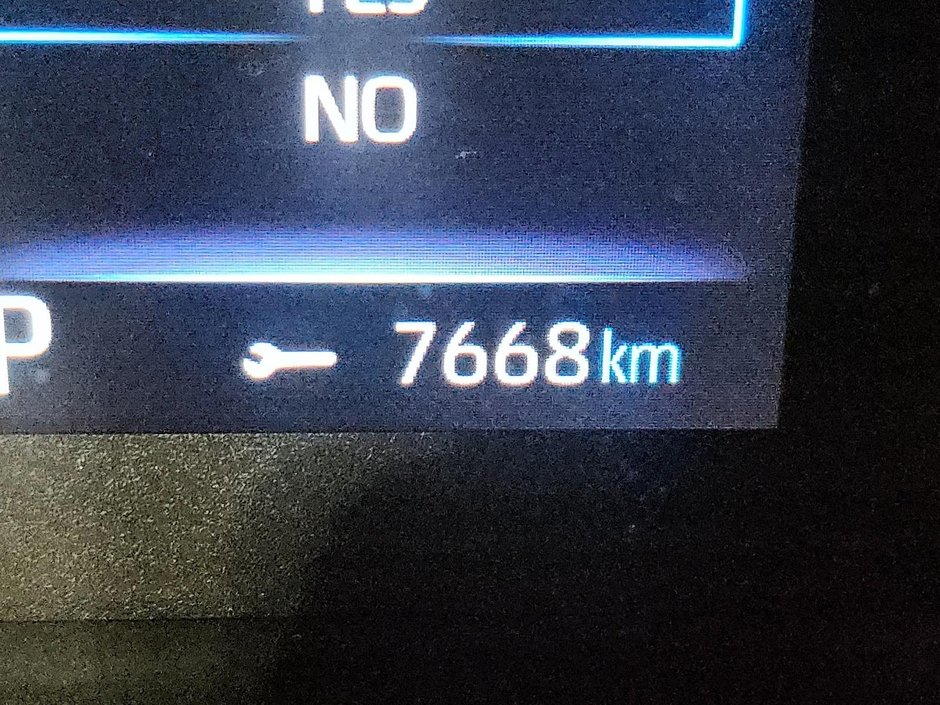 2024 Toyota Corolla Hatchback SE-12