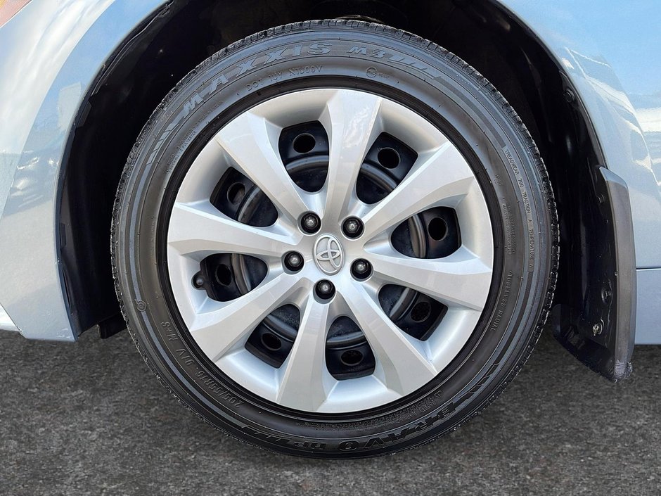 2020 Toyota Corolla LE-6