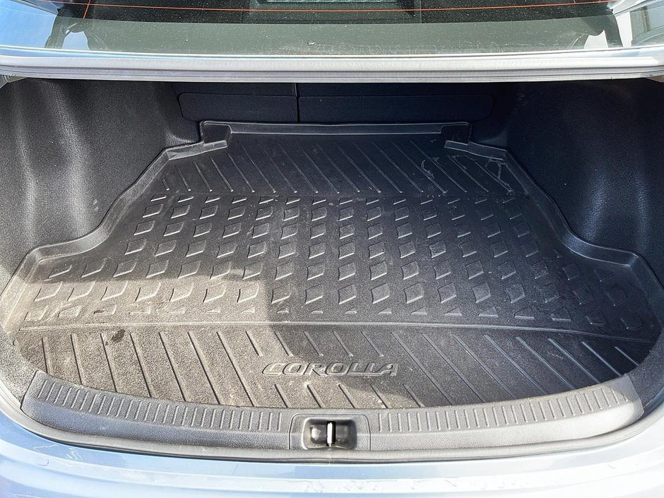 2020 Toyota Corolla LE-5