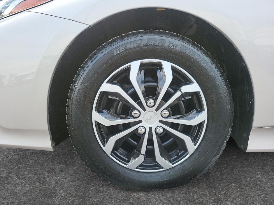 2020 Toyota Prius Prime UPGRADE-6