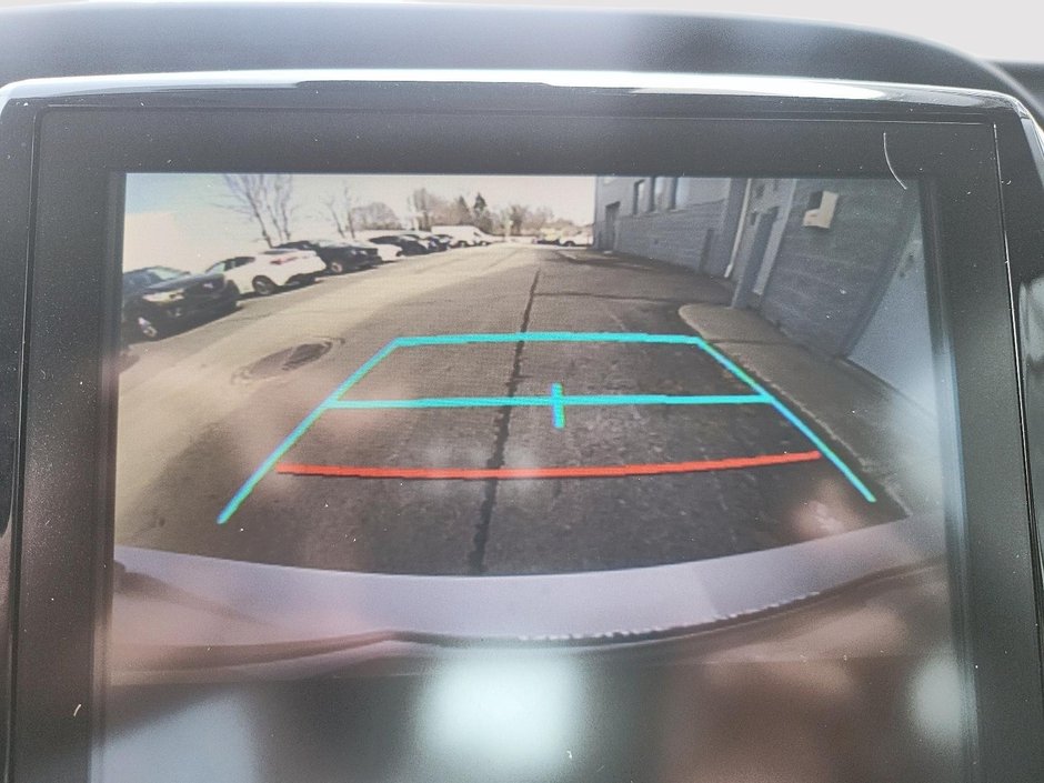 2020 Toyota Prius Prime UPGRADE-15