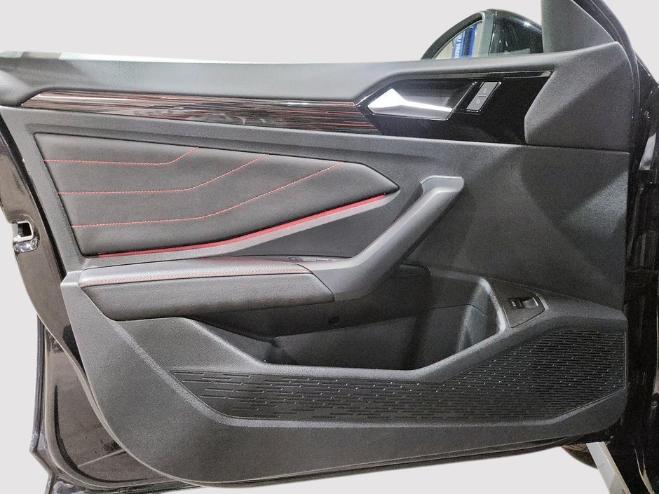 2024 Volkswagen Jetta GLI AUTOBAHN-10