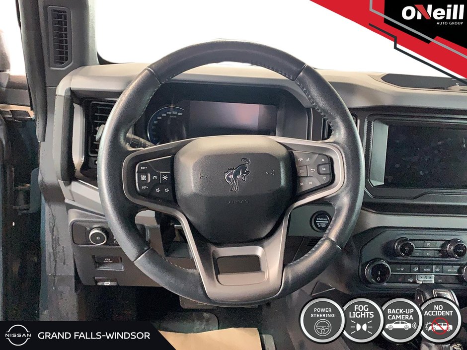 2022 Ford Bronco 4-Door Outer Banks-11