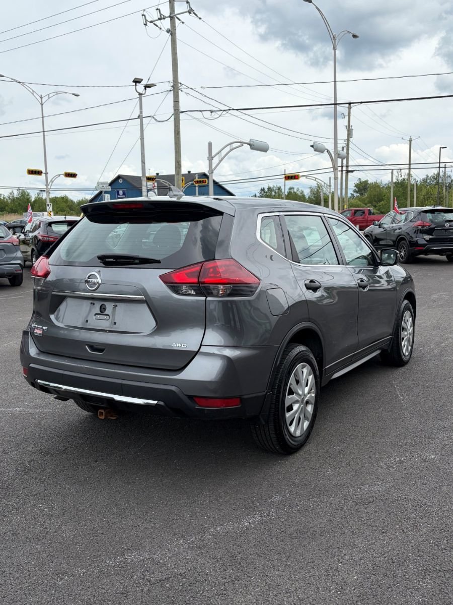 Nissan Rogue S awd 2018-3