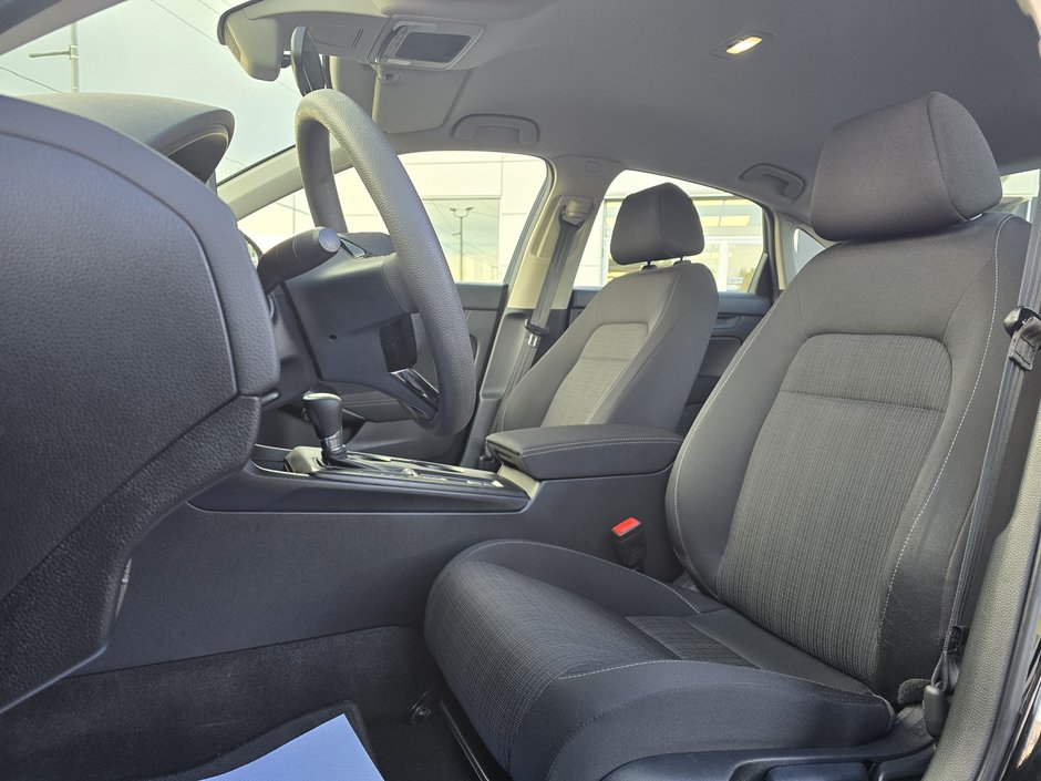 2023 Honda Civic Sedan LX-12