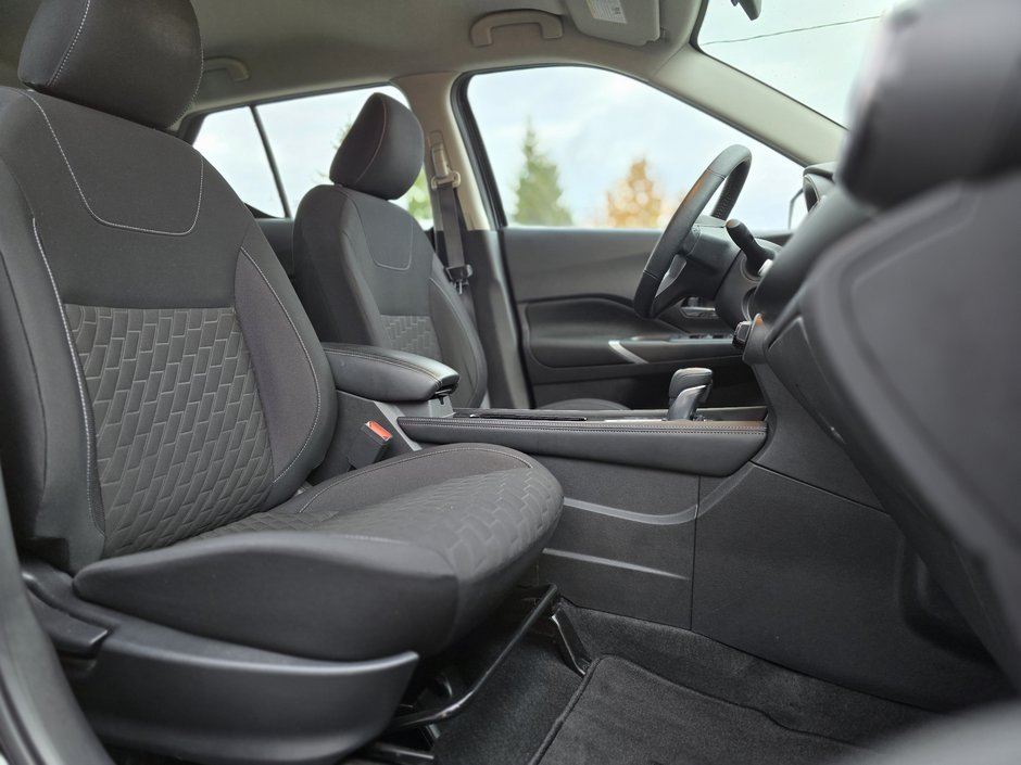 Nissan Kicks SV 2021-11