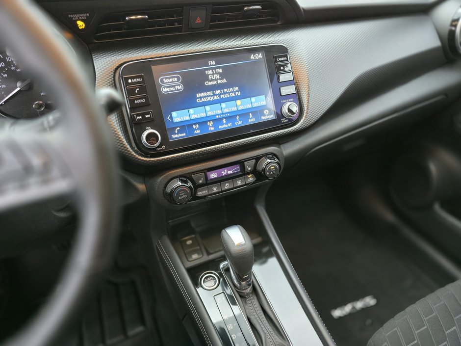 Nissan Kicks SV 2021-18