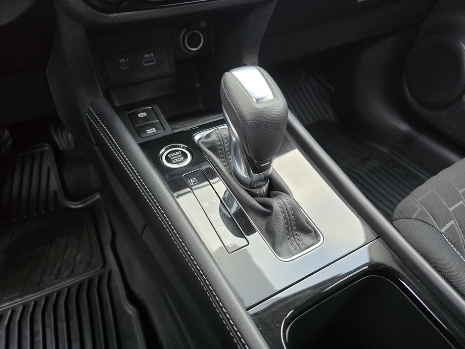 2021 Nissan Kicks SV-24