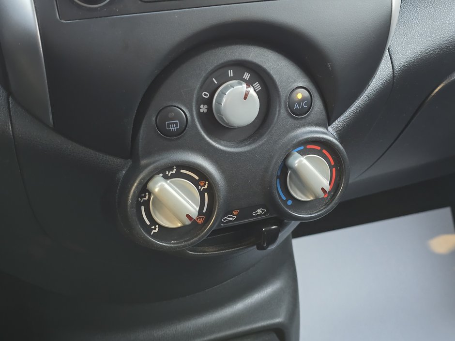 Nissan Micra SV 2015-22