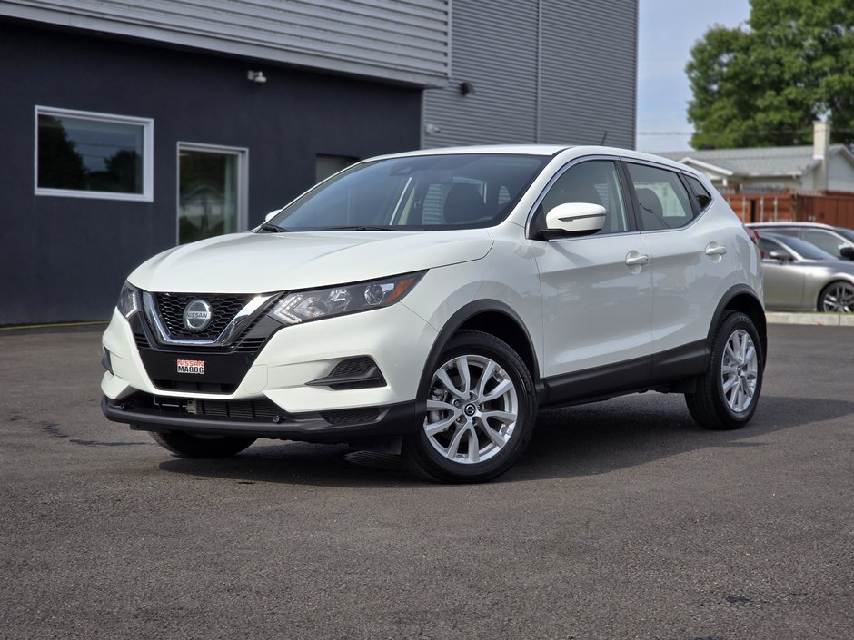 2022 Nissan Qashqai S FWD-0