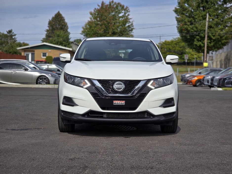 2022 Nissan Qashqai S FWD-1