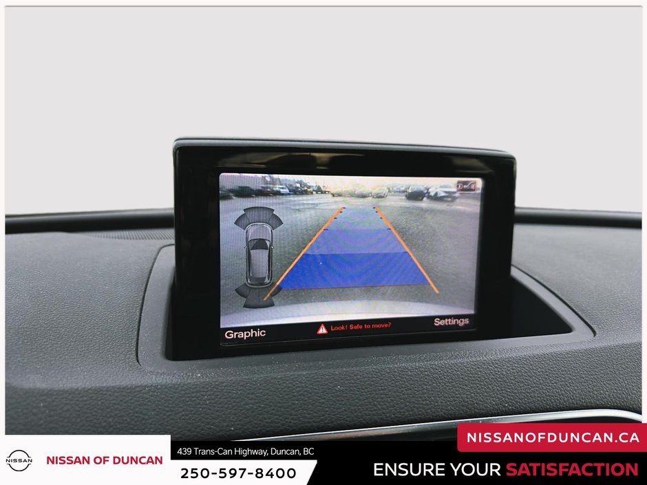 2016 Audi Q3 2.0T Technik-19