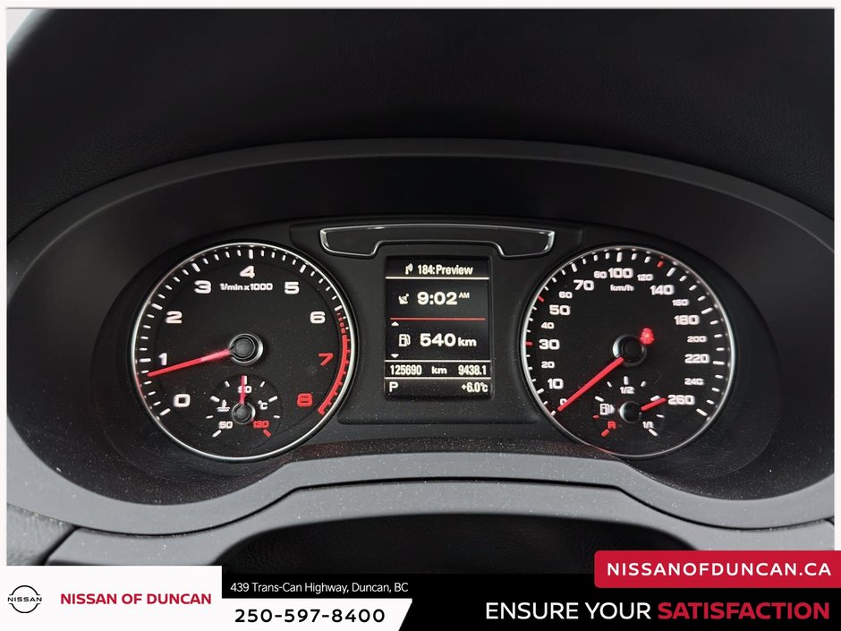 2016 Audi Q3 2.0T Technik-17