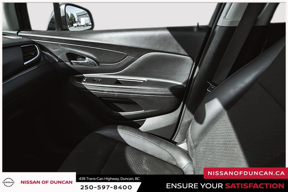 2021 Buick Encore Preferred-32