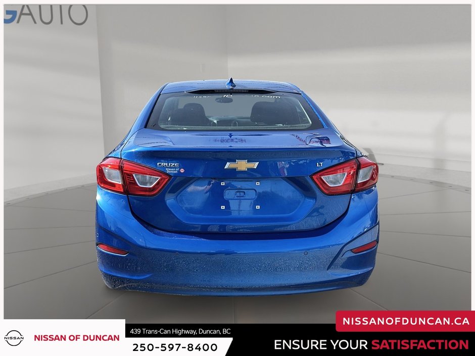 2017 Chevrolet Cruze LT Turbo-4