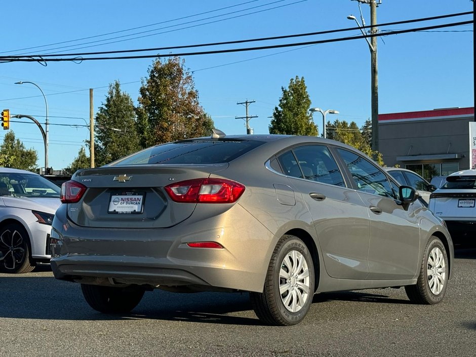 2018 Chevrolet Cruze LT | Sunroof | Backup Cam | Power Seat-5