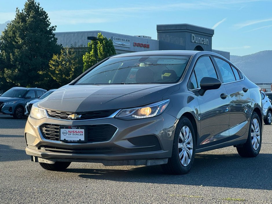 2018 Chevrolet Cruze LT | Sunroof | Backup Cam | Power Seat-0