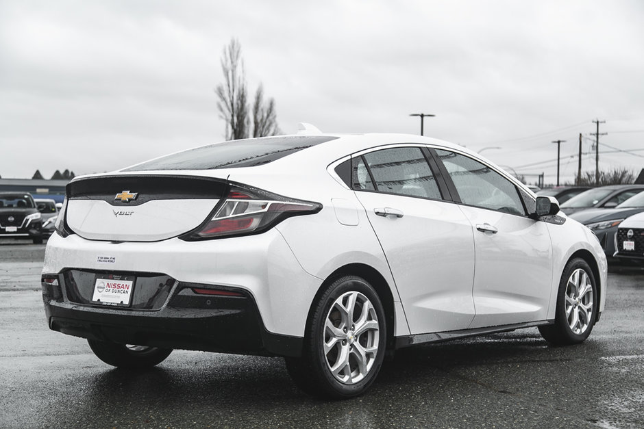 2017 Chevrolet Volt Premier-7