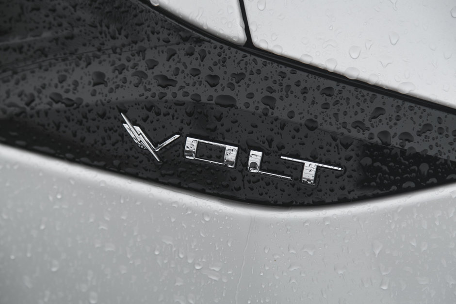 2017 Chevrolet Volt Premier-9