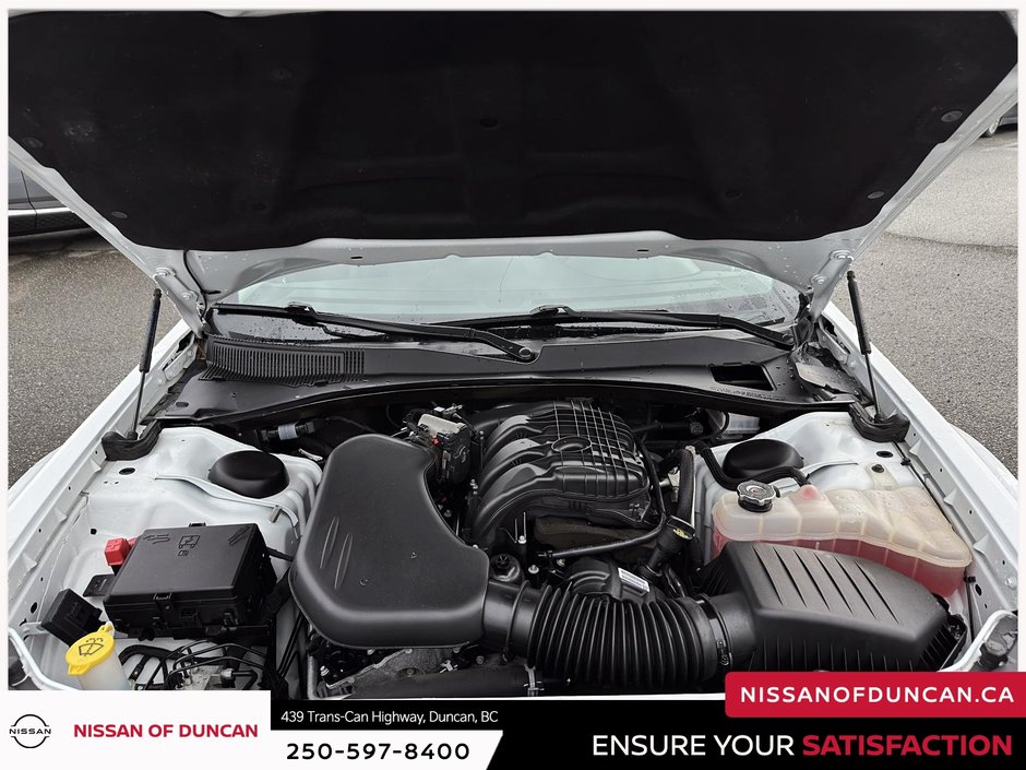 2023 Chrysler 300 Touring-7