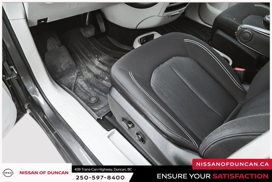 2021 Chrysler Grand Caravan SXT-13