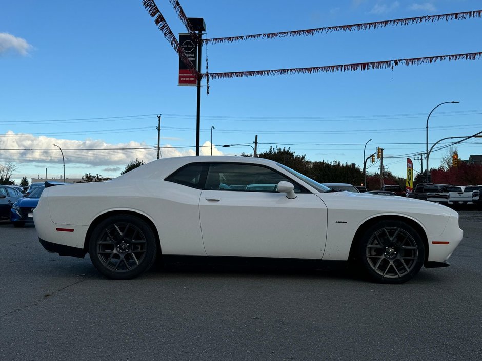 2017 Dodge Challenger R/T Shaker-3