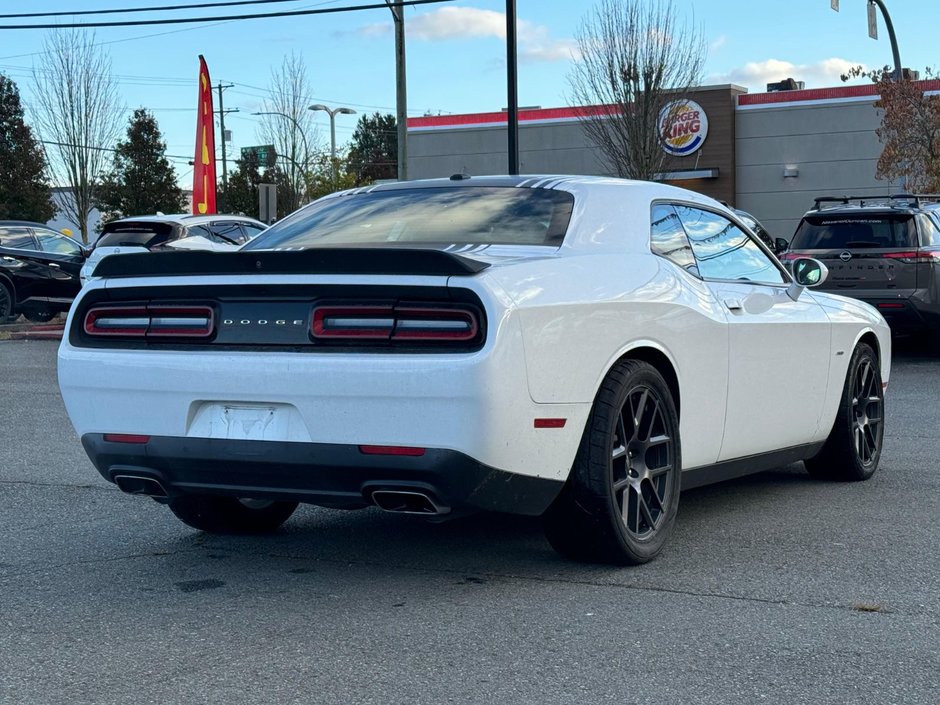 2017 Dodge Challenger R/T Shaker-4