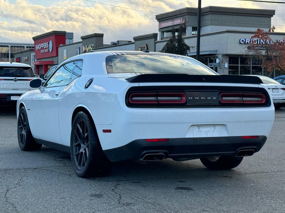 2017 Dodge Challenger R/T Shaker-6