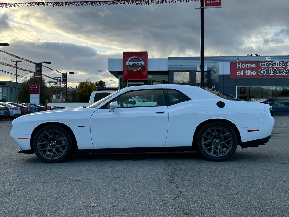 2017 Dodge Challenger R/T Shaker-7