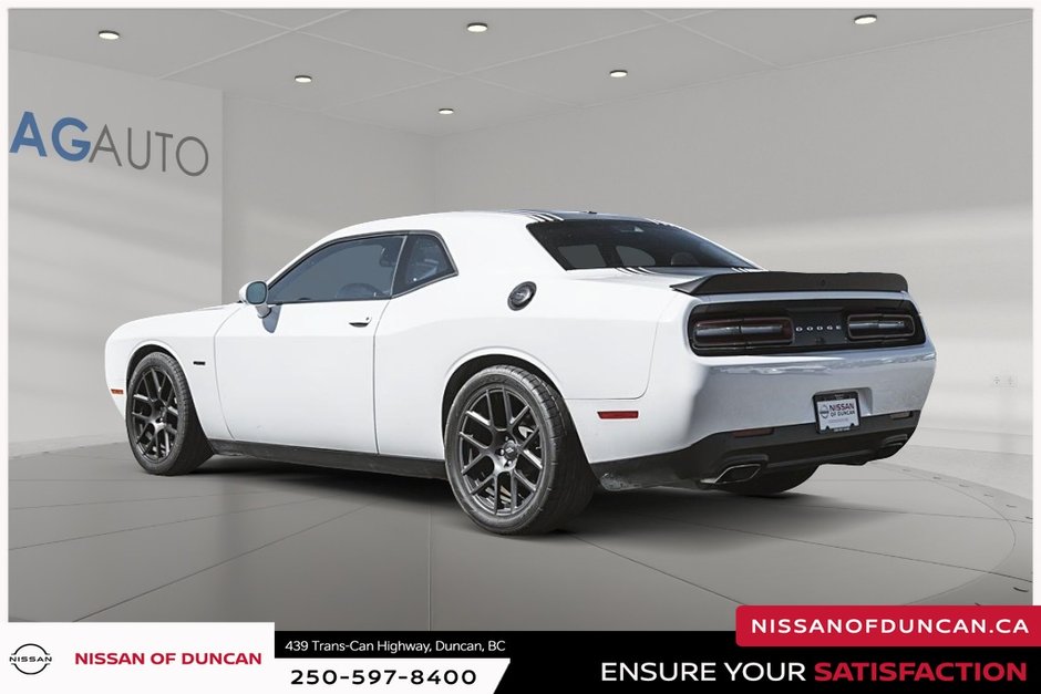 2017 Dodge Challenger R/T Shaker-4