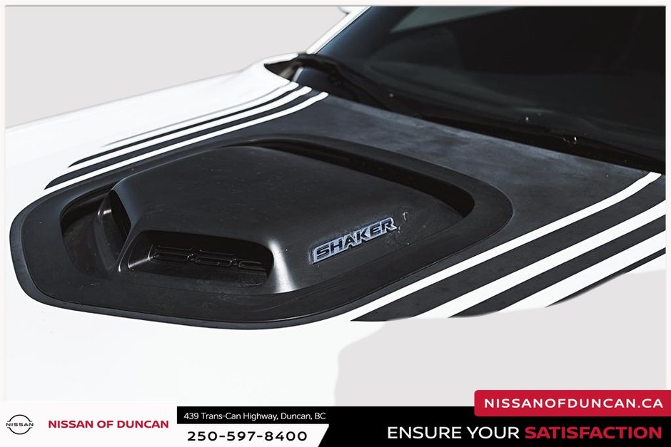 2017 Dodge Challenger R/T Shaker-11