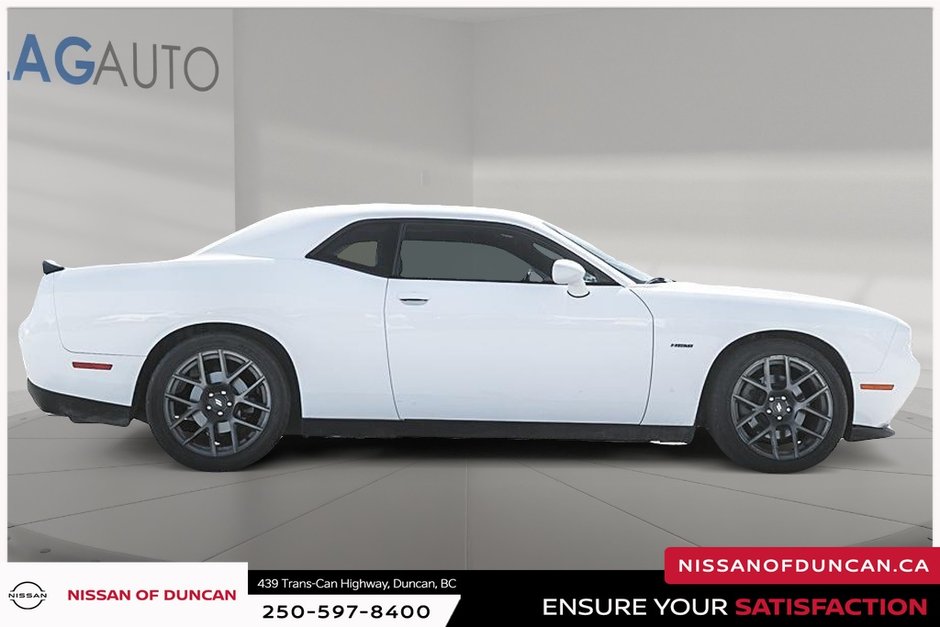 2017 Dodge Challenger R/T Shaker-7