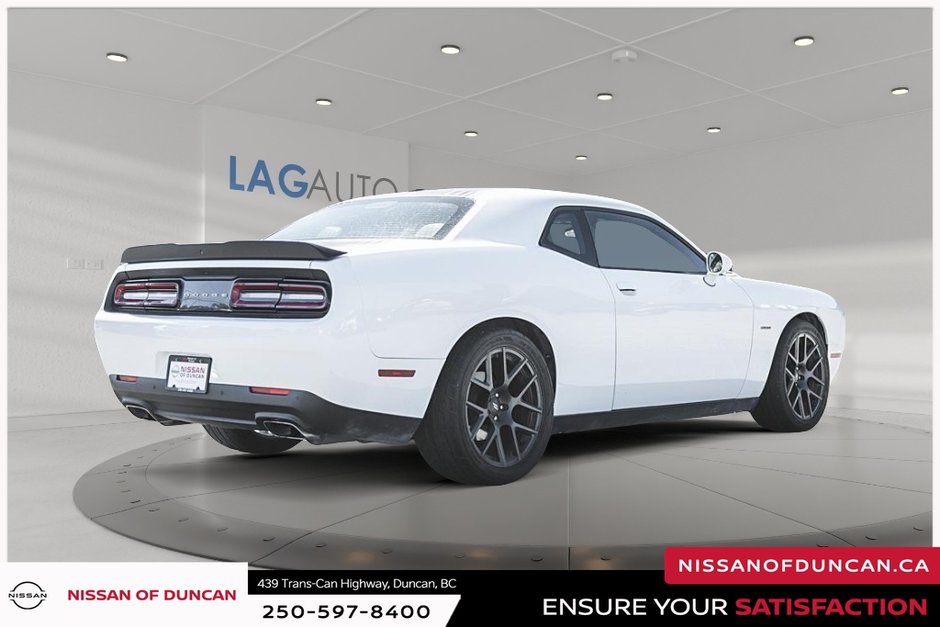 2017 Dodge Challenger R/T Shaker-6