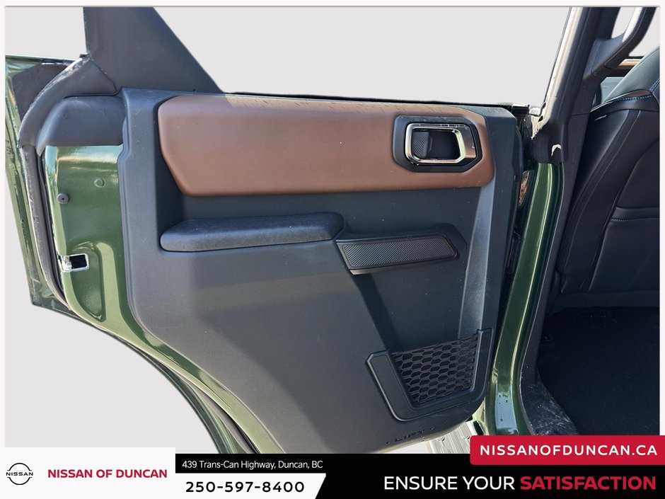 2024 Ford Bronco Outer Banks-11