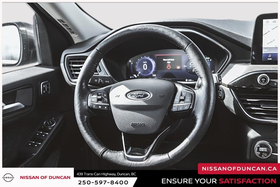 2020 Ford Escape Titanium Hybrid-17