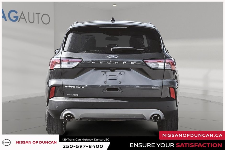 2020 Ford Escape Titanium Hybrid-4