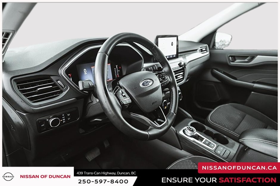 2023 Ford Escape Active-11
