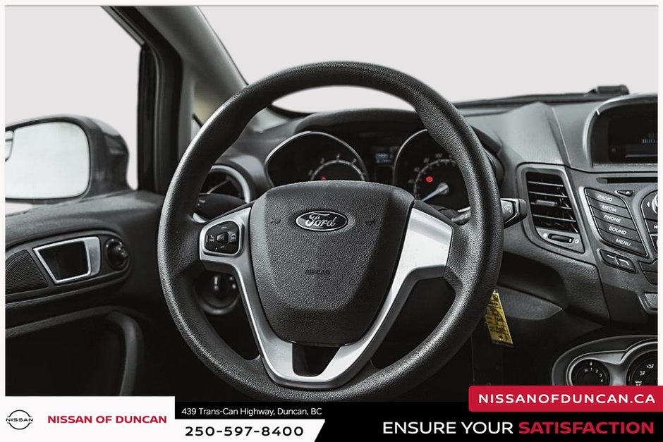 2014 Ford Fiesta SE-15