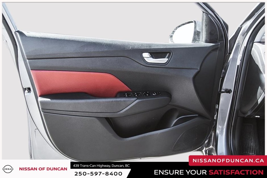 2018 Hyundai Accent GLS-10
