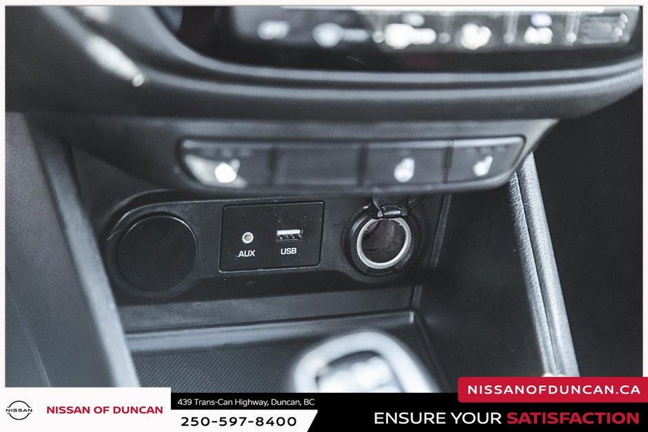 2018 Hyundai Accent GLS-29