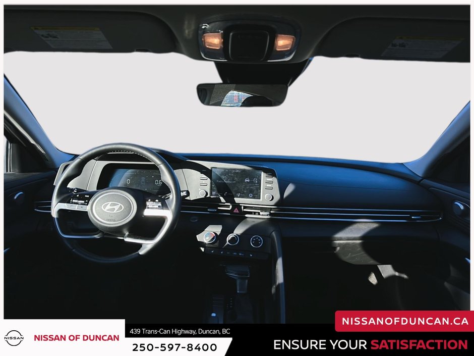 2025 Hyundai Elantra Preferred-10